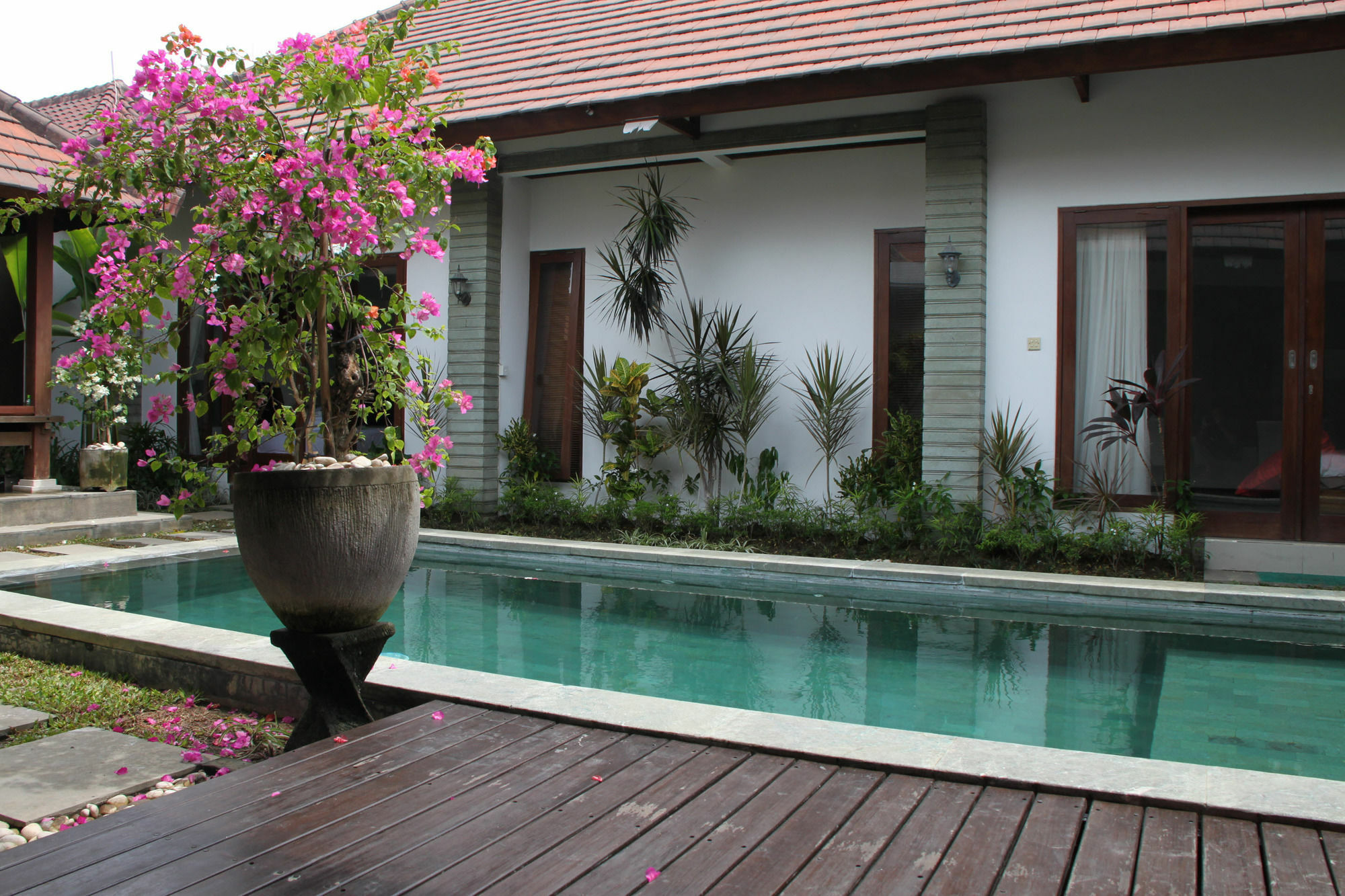 Villa Jenile Seminyak  Luaran gambar